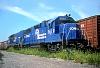 EMD GP38 - coloring?!-45277438172_15e2a79682_b.jpg