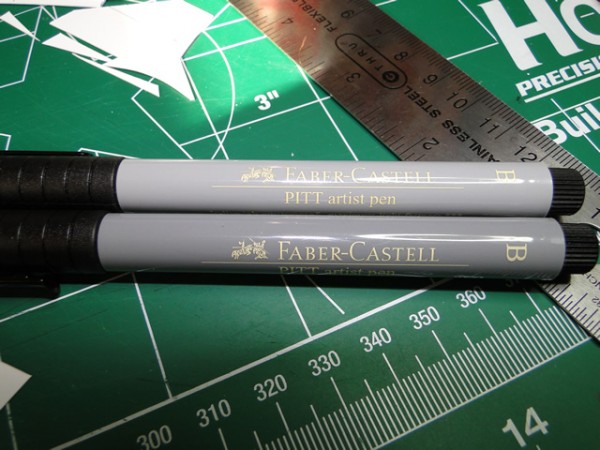 pitts gray colour pens - brush tip